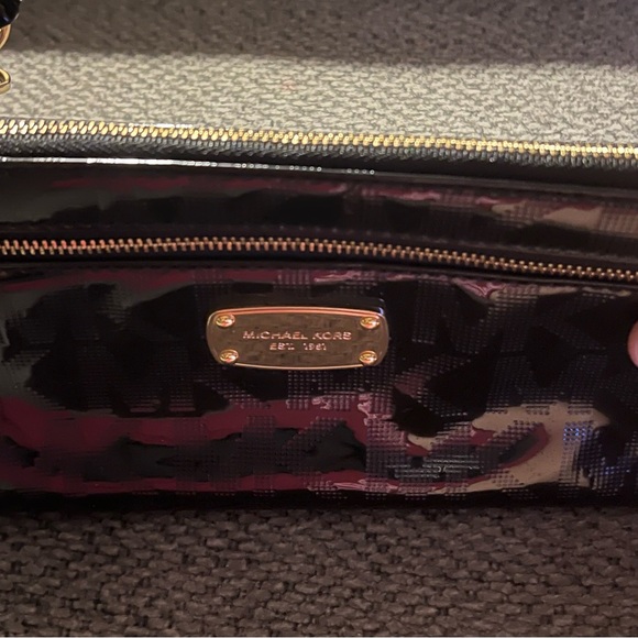 Michael Kors black wristlet - Picture 3 of 5